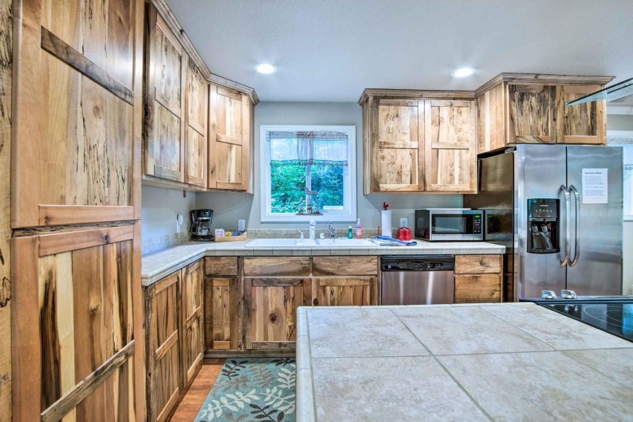 Coos Bay Retreat Less Than 2 Mi To Marina And Casino! ภายนอก รูปภาพ